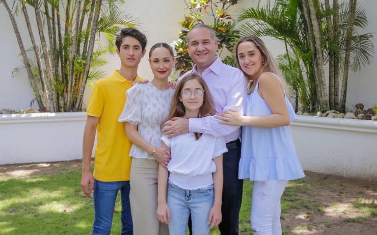 Adrián Oseguera felicita a los padres de familia - El Sol de Tampico |  Noticias Locales, Policiacas, sobre México, Tamaulipas y el Mundo