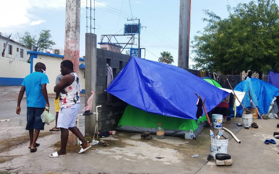 Casas y solares baldíos son invadidos por migrantes en la frontera, la  crisis avanza - El Sol de Tampico | Noticias Locales, Policiacas, sobre  México, Tamaulipas y el Mundo